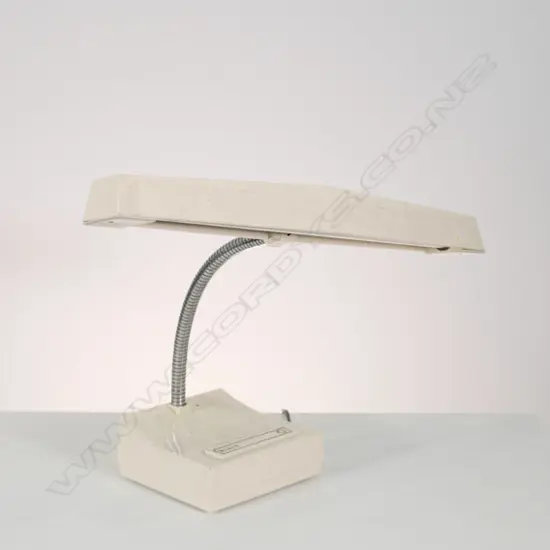 NORAX RETRO PLASTIC DESK LAMP, WORKING, H.420MM