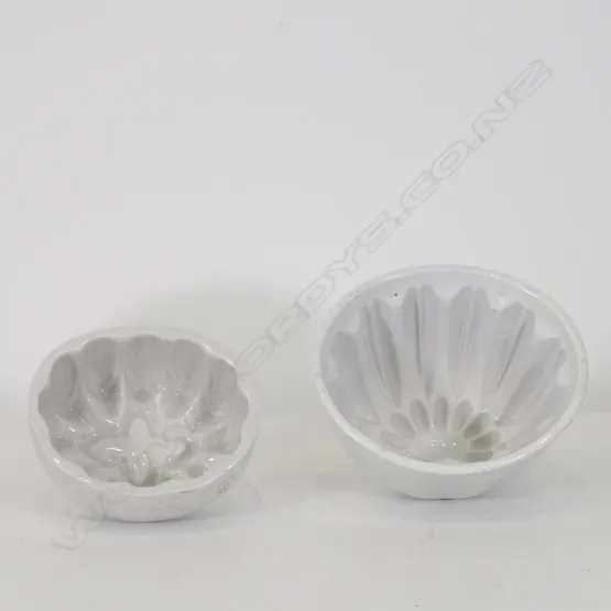 FENTON JELLY MOULD WITH ONE OTHER, WIDEST 180MM Image 1++