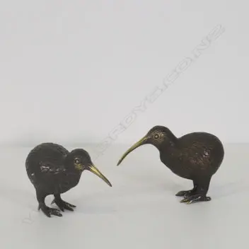 PR CAST BRONZE KIWIS, H. 100MM Image 1++