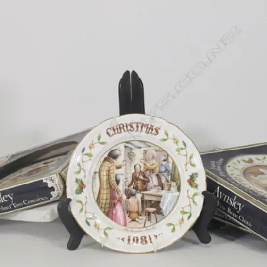 FOUR BOXED AYNSLEY CHRISTMAS PLATES, '79, '80, '81, '82