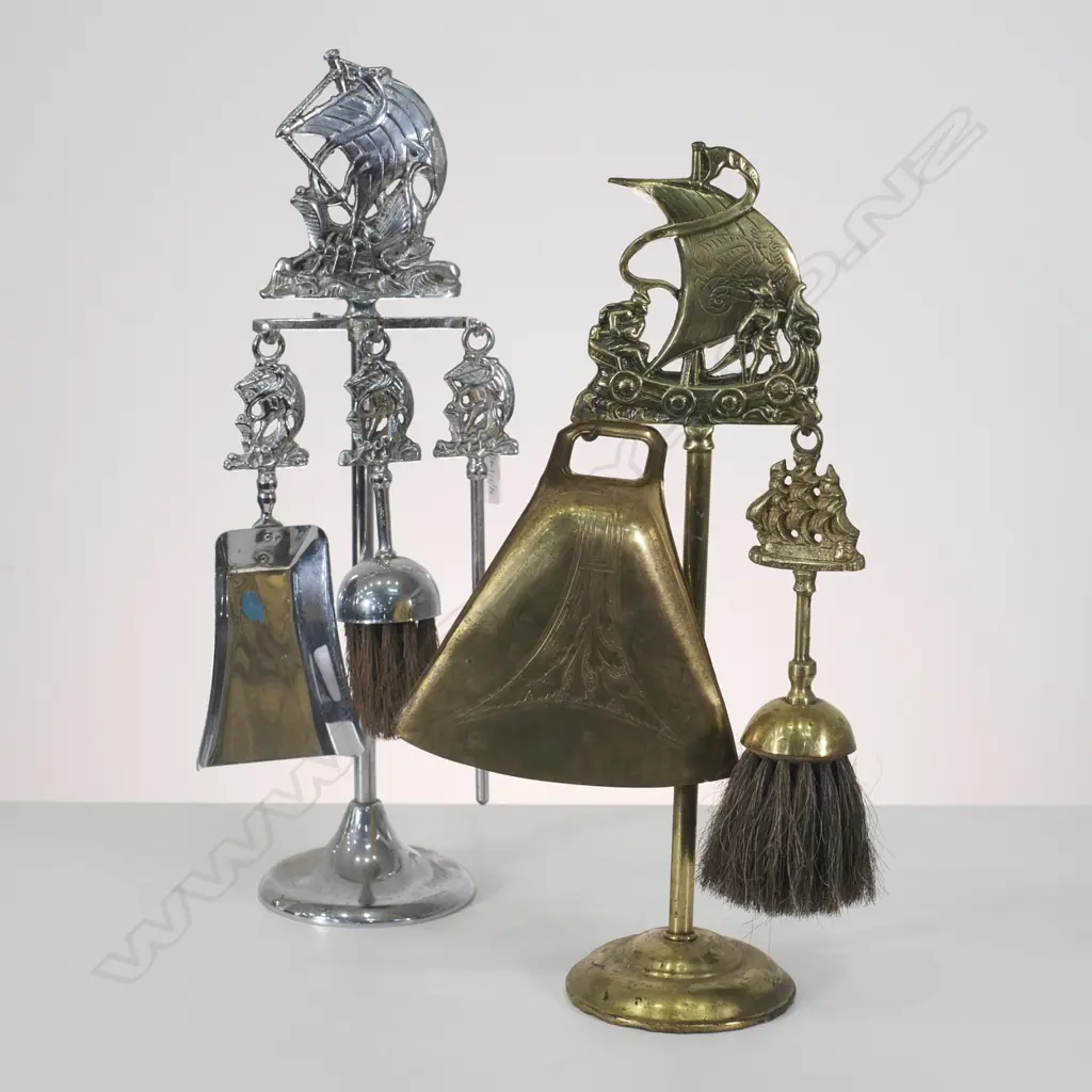 2 FIRE SIDE SETS ONE BRASS AND ONE CHROME, H. 480MM Image 1++