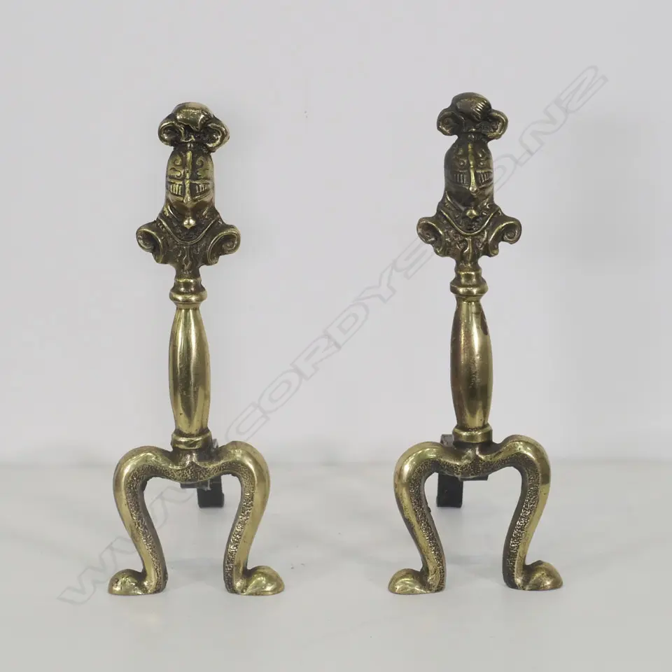 A PAIR OF BRASS FIRE DOGS , H 350 MM Image 1++