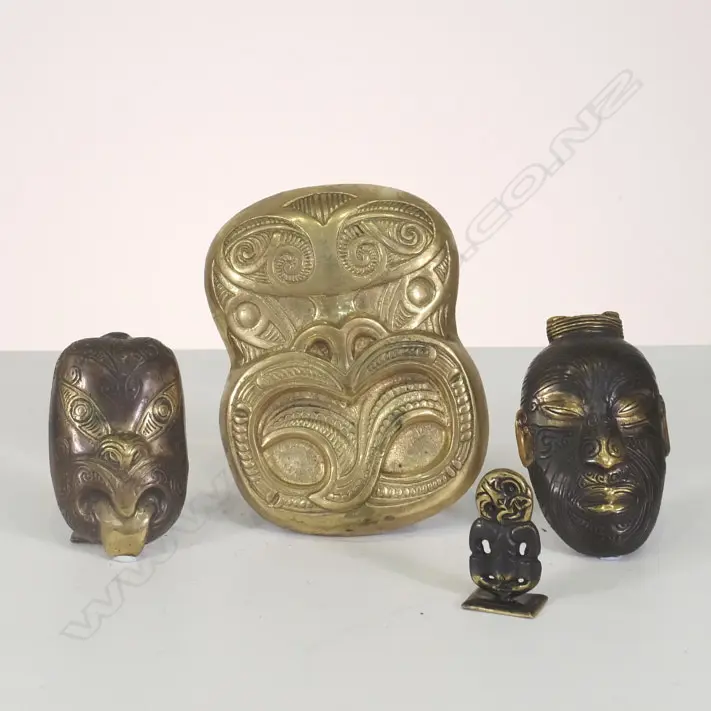 4 CONTEMPORARY MAORI SOUVENIRS IN BRASS H 170 MM Image 1++
