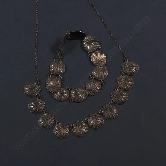 SILVER ANTIQUE NECKLACE & MATCHING BRACELET