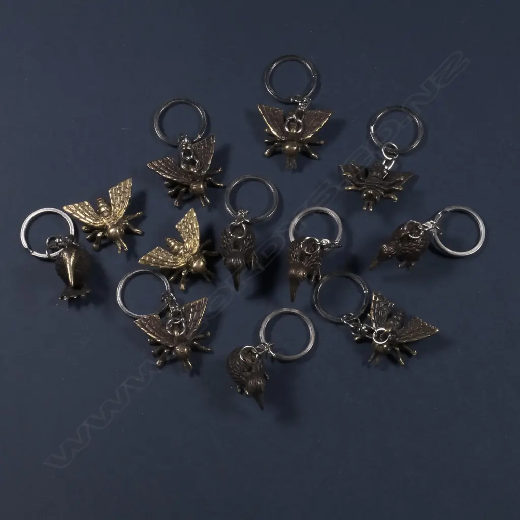 12 BRASS KEY RINGS  Image 1++