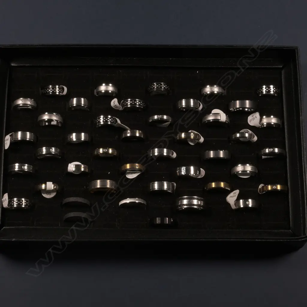 TRAY OF SAMPLE WEDDING RINGS (S/STEEL?) Image 1++