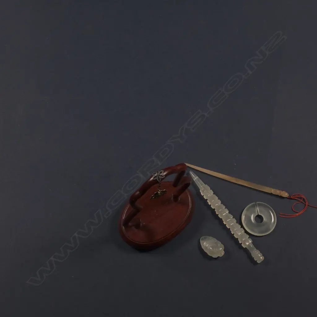 CHRYSOPHASE PIECES?; 2 SMALL POTTERY ANIMALS; WOOD STAND Image 1++