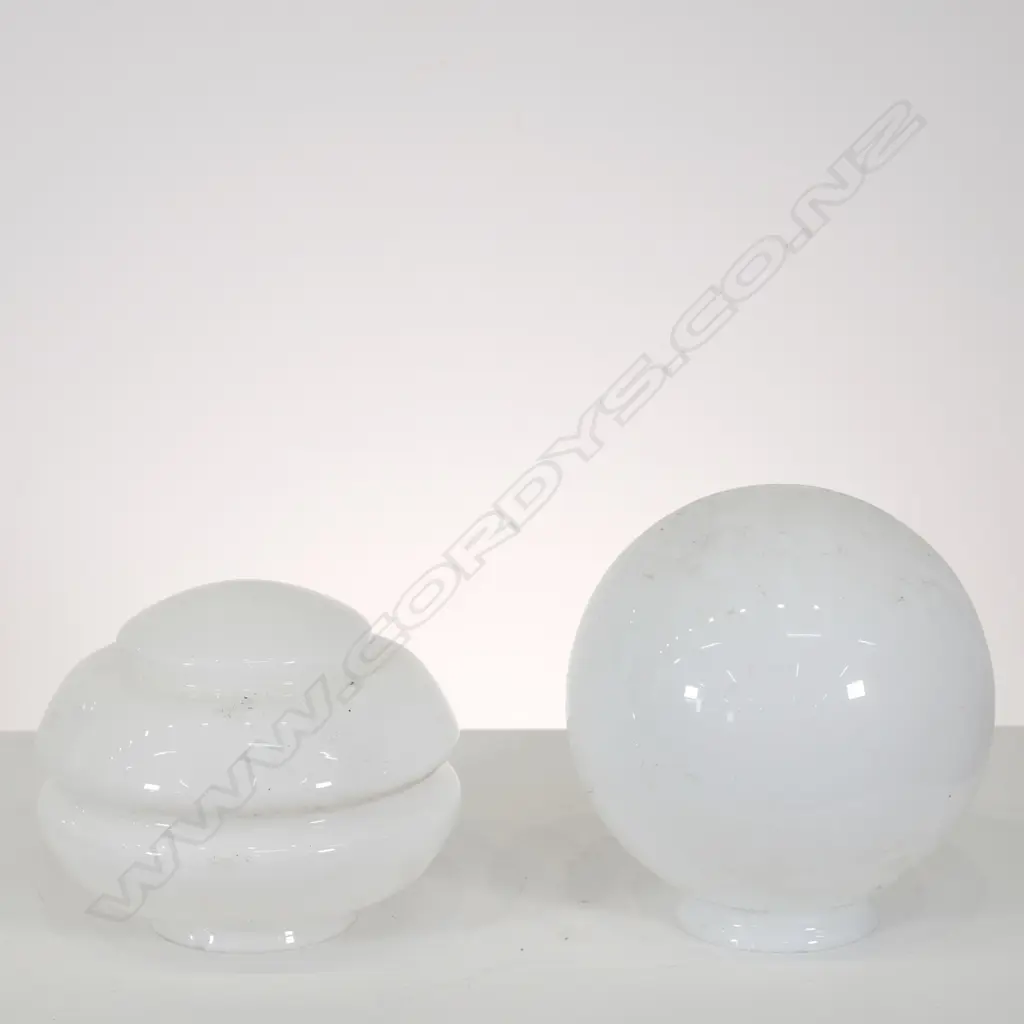 TWO ART DECO MILK GLASS SHADES, H. 200MM Image 1++