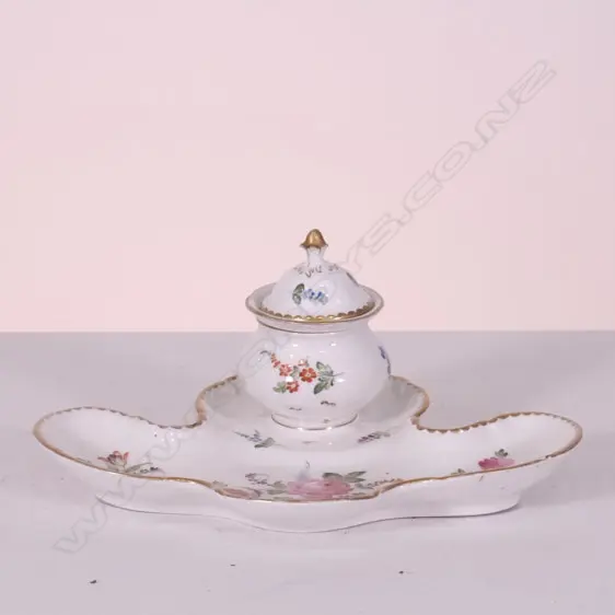 DRESDEN PORCELAIN INKWELL, H/PAINTED FLORAL DECORATION, L. 240MM Image 1++