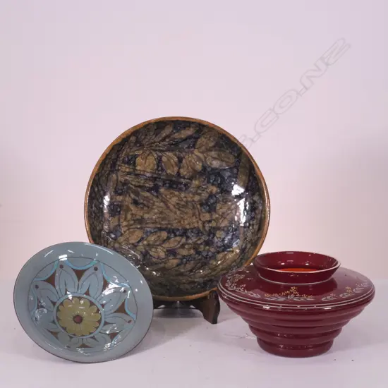ITALIAN CERAMIC BOWL, NZ BOWL INITIALED P.S, LARGEST DIA. DIA. 270MM, RUBY GLASS VASE W SM CHIP 