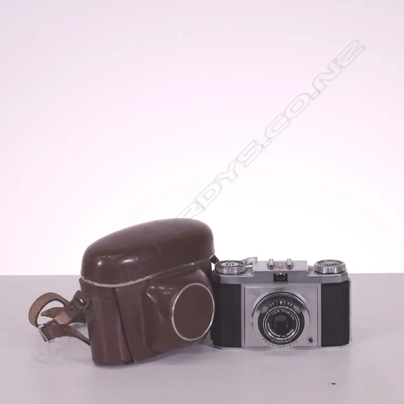 POLAROID & CONTINA 35MM CAMERA, & GE FLASH BARS, CAMERA SURFACE DISTRESSED Image 1++