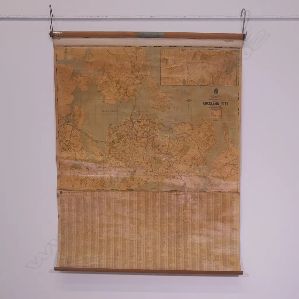LG CANVAS BACKED MAP OF AUCKLAND CITY, 1030 X 1240MM Image 1++