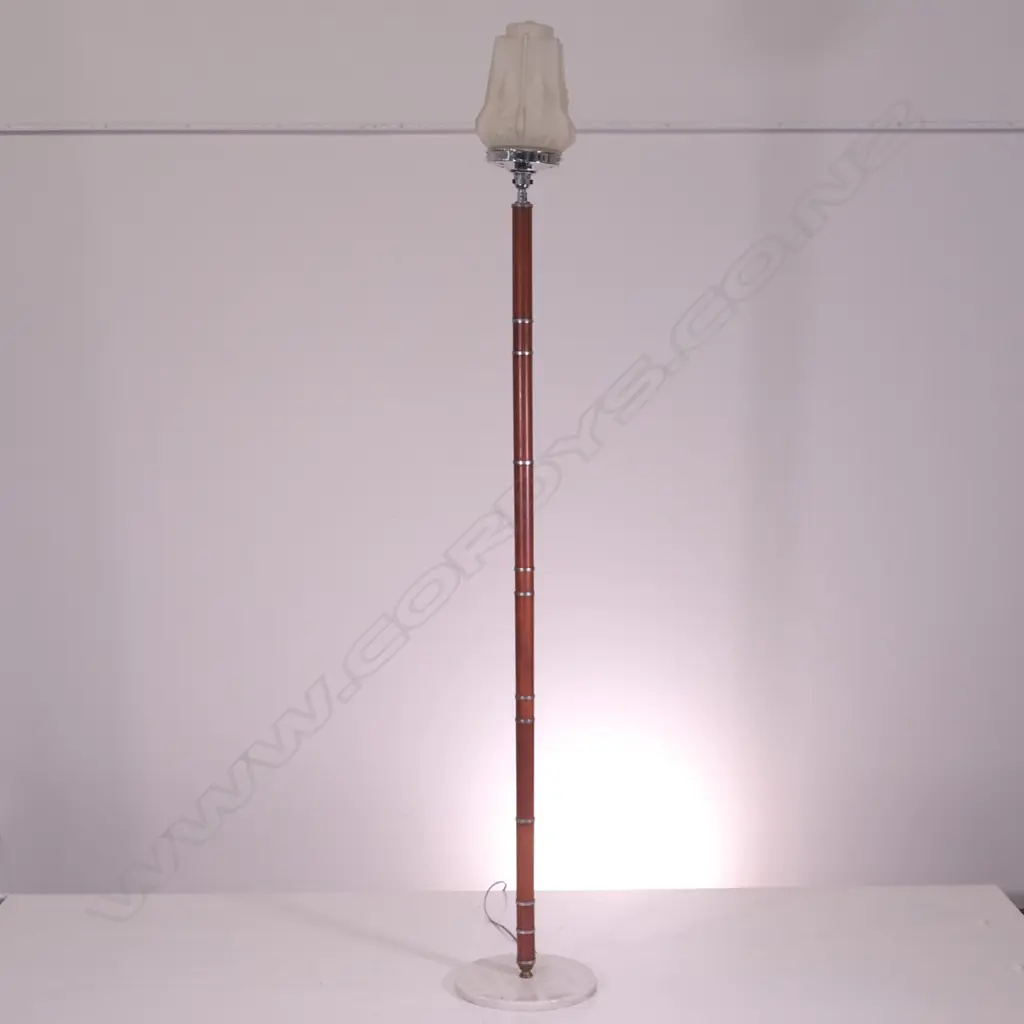 VINTAGE BAKELITE STANDARD LAMP W SHADE Image 1++