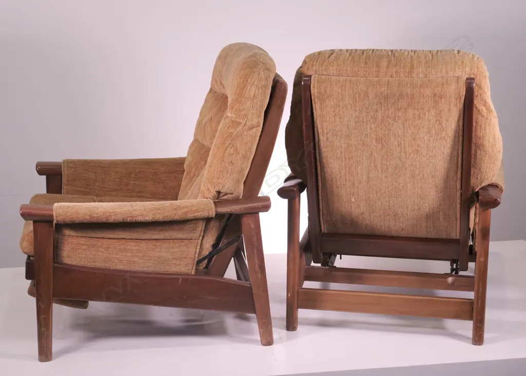 2 VINTAGE DON ARMCHAIRS Image 1++