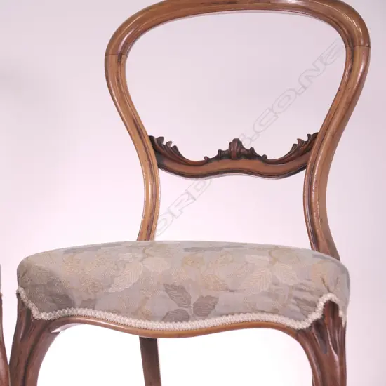 A PAIR OF WALNUT VICT BALLOON BACK CHAIRS 