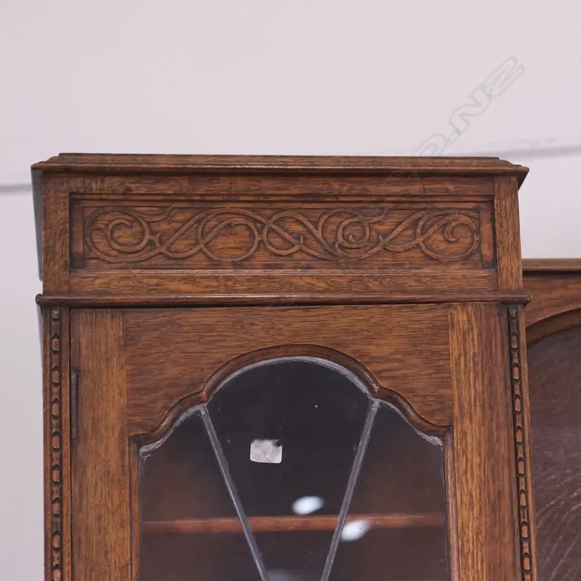 OAK COMBINATION LEADLIGHT CHINA CAB WITH FULL FRONT DESK, C.1940, H. 1460, L. 1250MM Image 1++