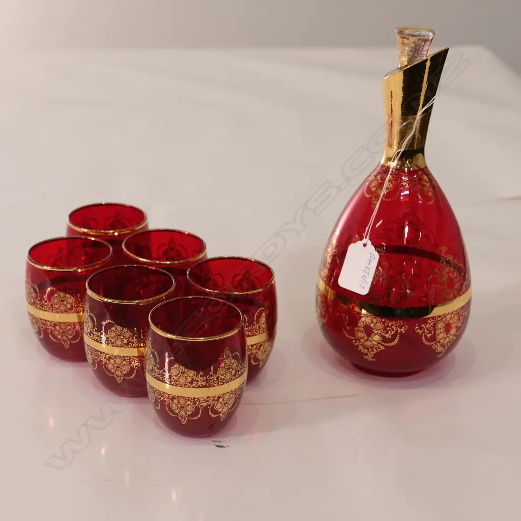 VENETIAN RUBY GLASS DECANTER & SIX BEAKERS. H.230mm Image 1++