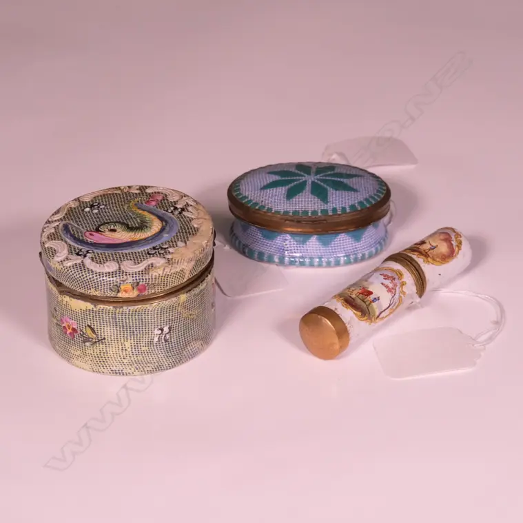 3 BATTERSEA ENAMEL BOXES Image 1++