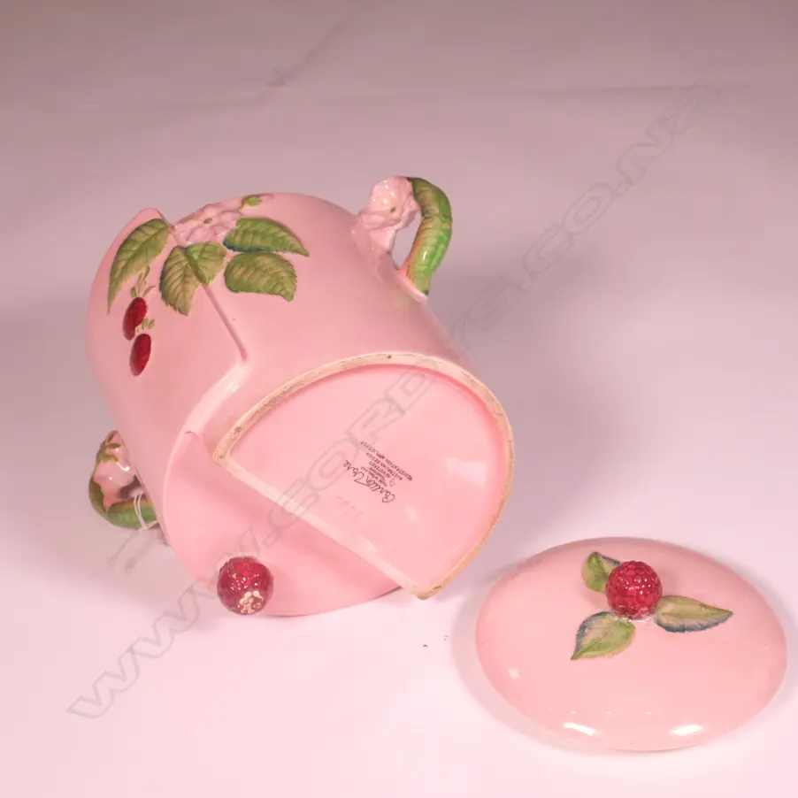 CARLTON WARE CHERRY BISCUIT BARREL (AF) Image 1++