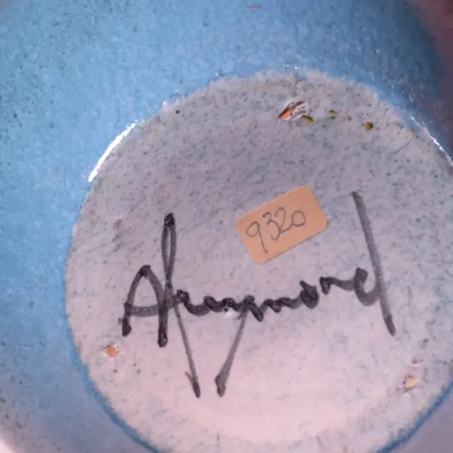 SIGNED POTTERY JUG Image 1++