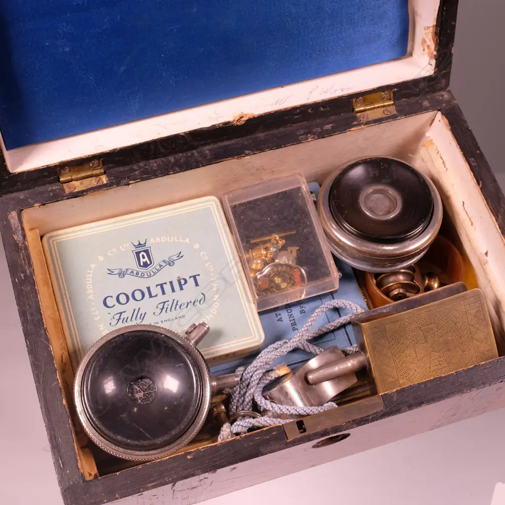 VICT TUNBRIDGE BOX TRENCH ART & COLLECTABLES Image 1++