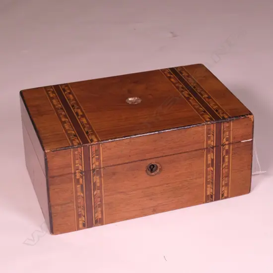 VICT TUNBRIDGE BOX TRENCH ART & COLLECTABLES