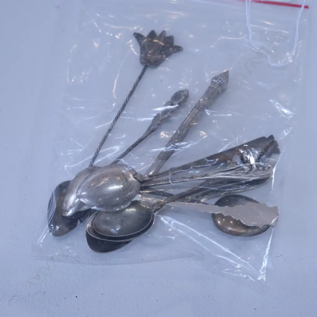 BAG OF 10 SILVER TEASPOONS  Image 1++