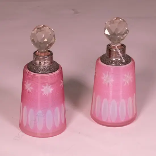 cranberry over white case