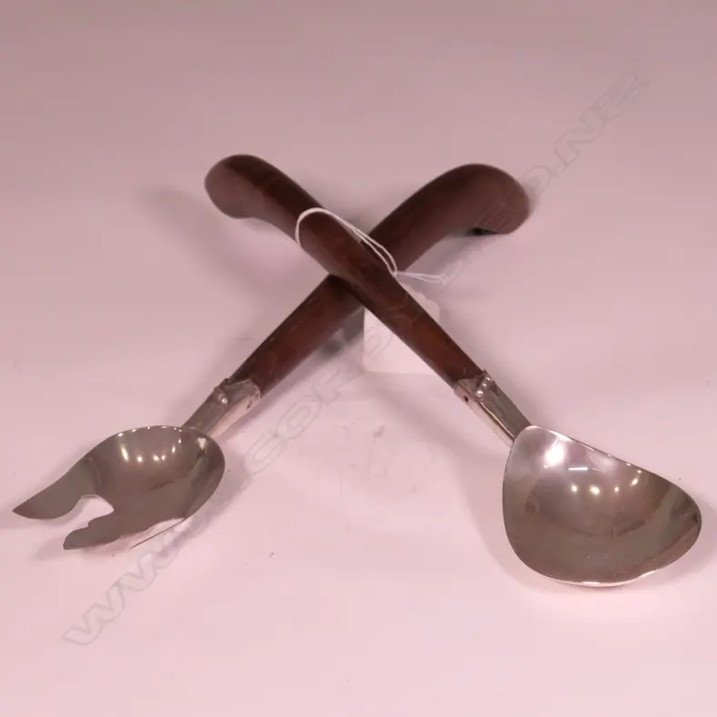 PR SILVER & WOOD SALAD SERVERS Image 1++
