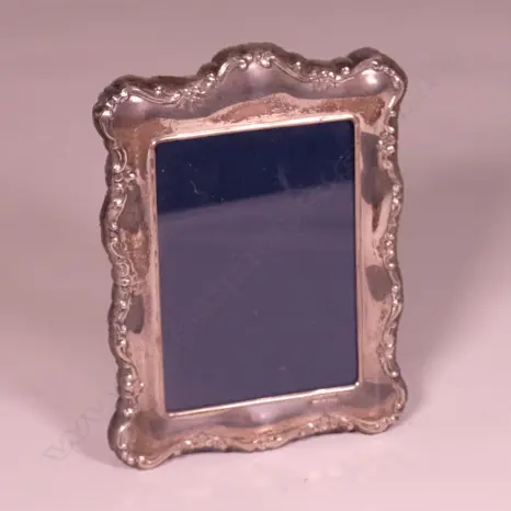 SILVER PHOTO FRAME Image 1++