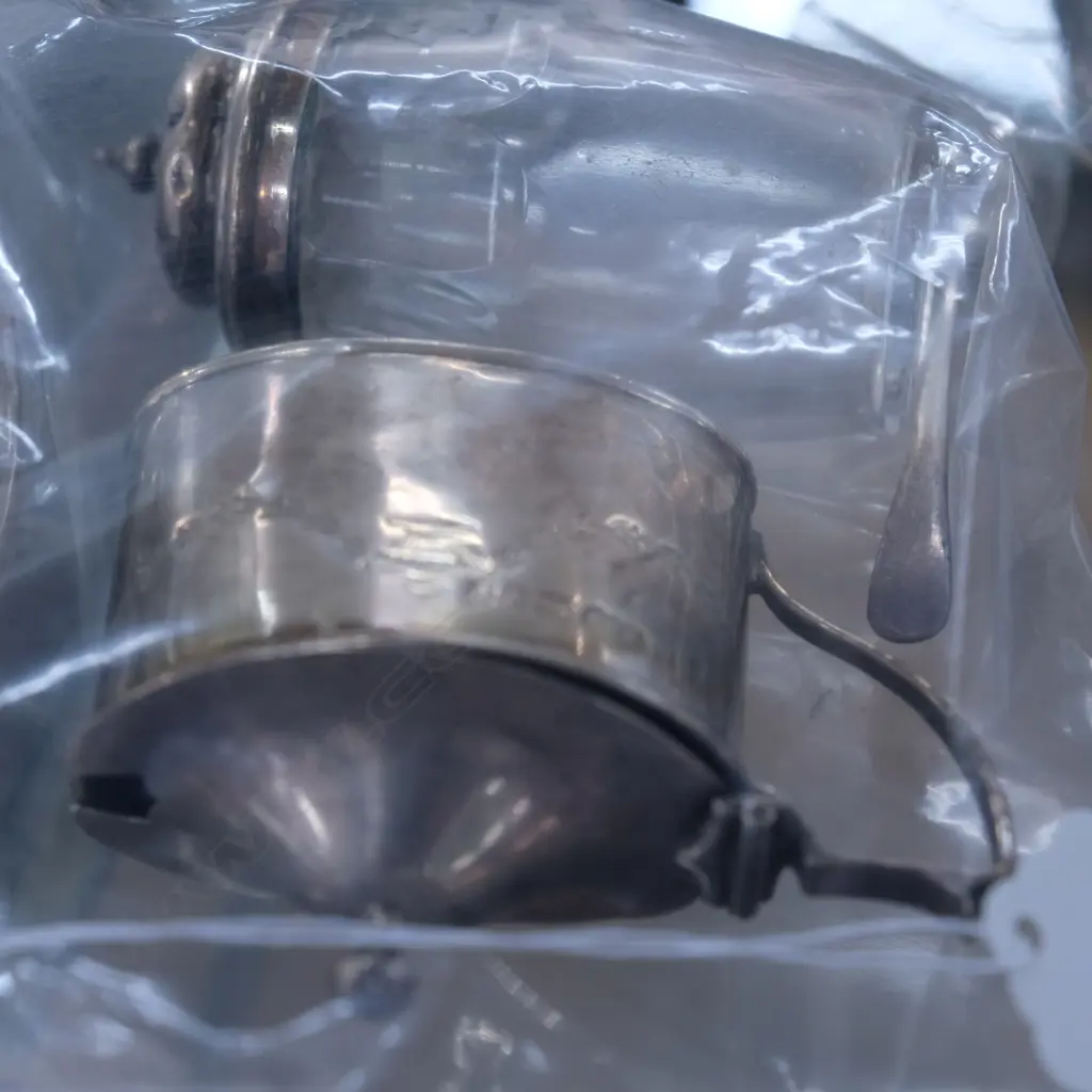 SILVER MUSTARD POT & PEPPER POT Image 1++