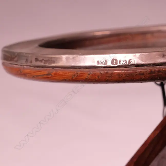 SILVER ROUND PHOTO FRAME Image 1++