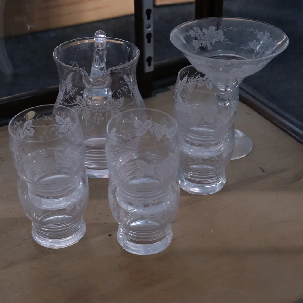 6 STUART CRYSTAL TUMBLERS,JUG+ COMPORT H 170 MM Image 1++