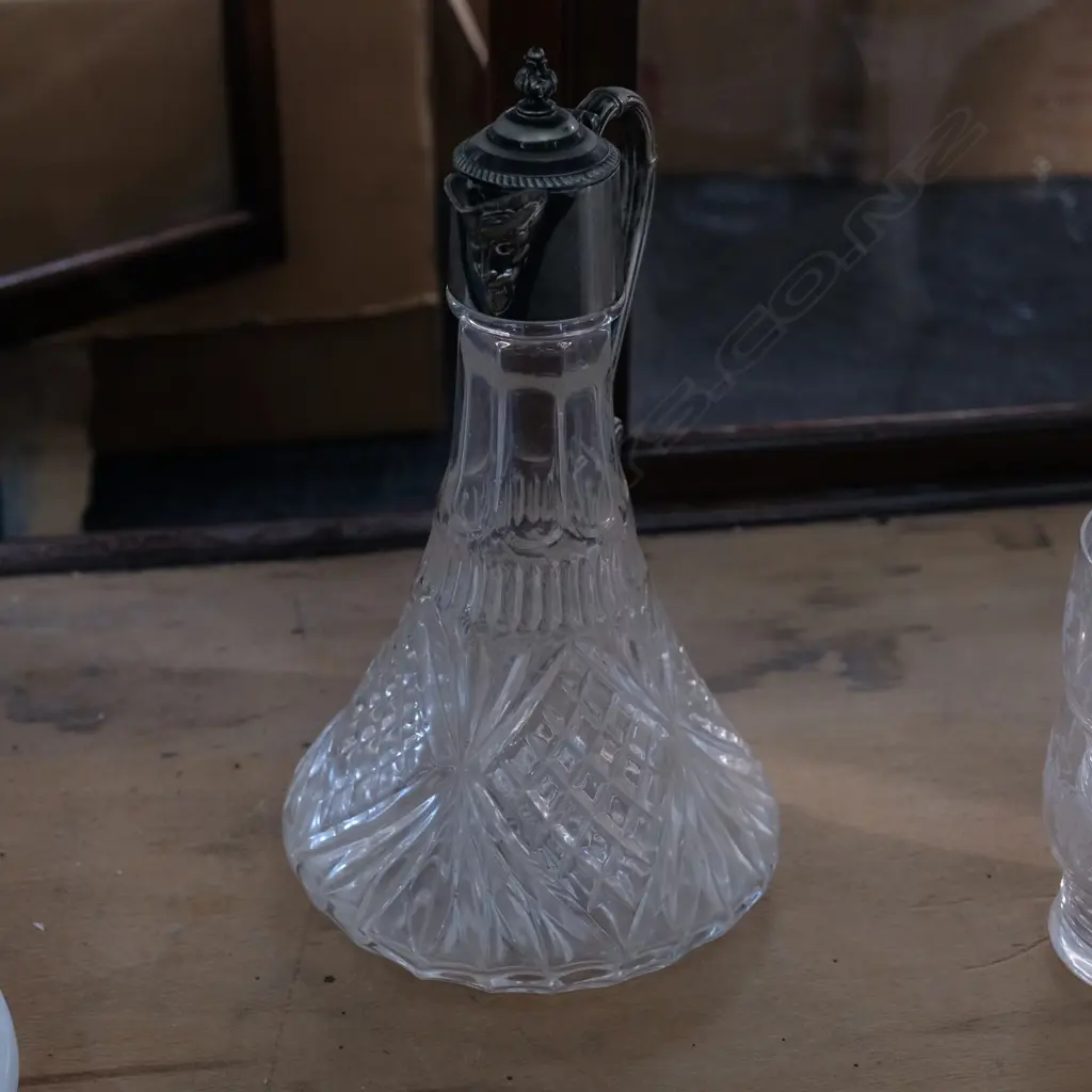 CUT GLASS AND EP WINE EWER H. 290MM Image 1++
