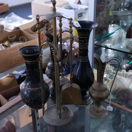 4 INDIAN BRASS VASES + FIRESIDE SET 