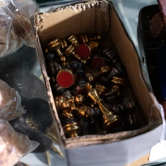 EP WARE CHESS PIECES (COMPLETE) KING H. 70MM