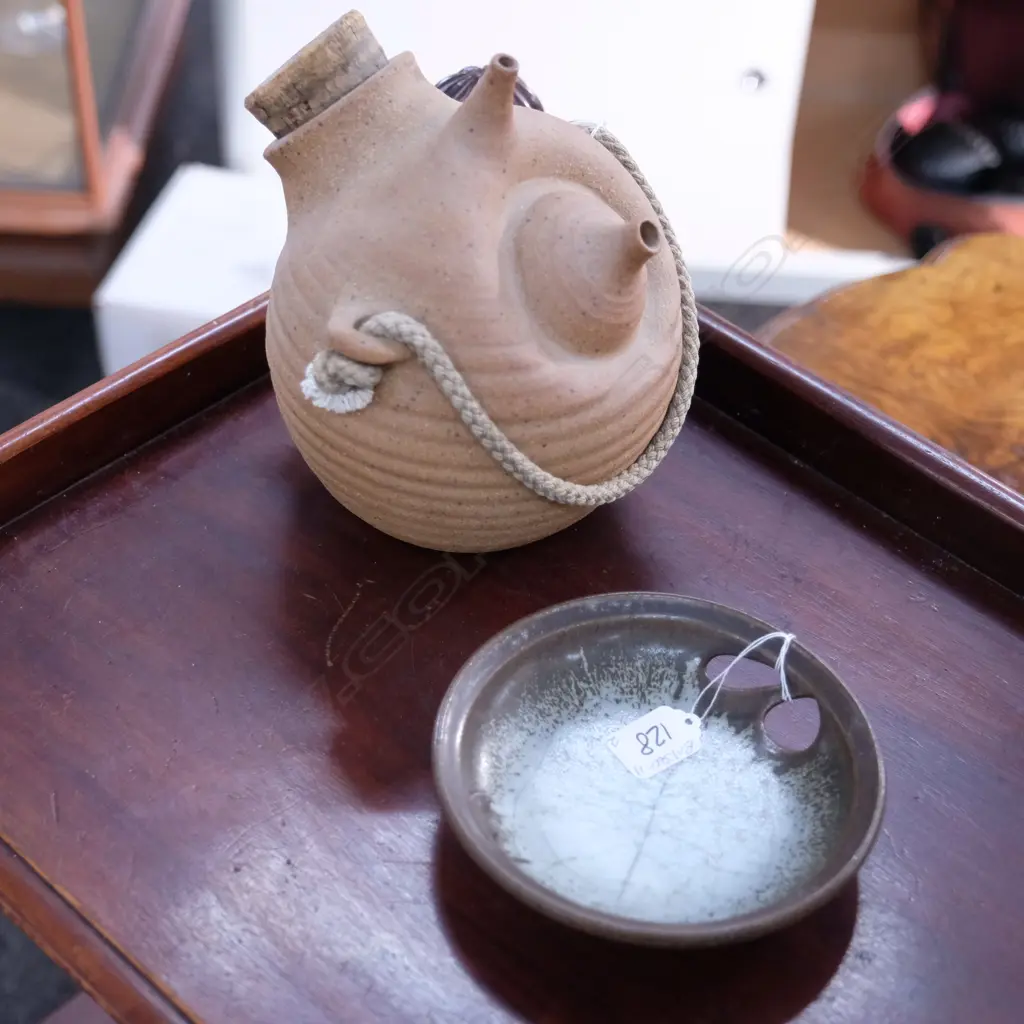 IAN FIRTH POTTERY DBLE SPOUTED POURER & DISH Image 1++