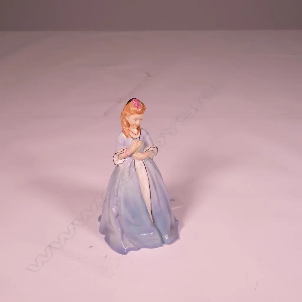 A ROYAL WORCESTER FIGURE SWEET ANNE 3630 H 180 MM. Image 1++