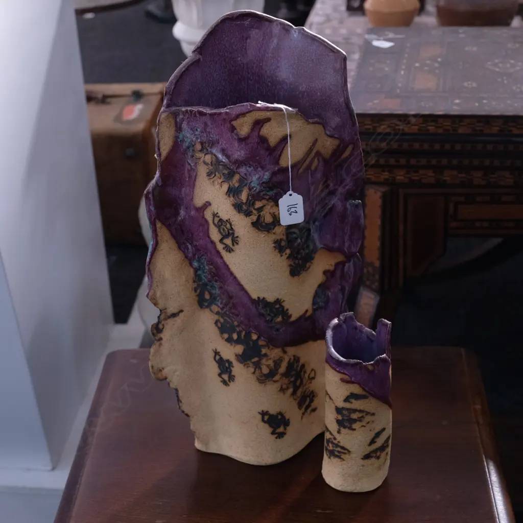 2 POTTERY VASES TALLEST H. 490MM Image 1++