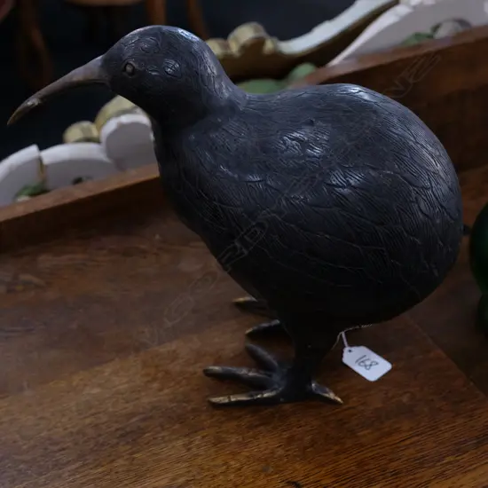 LARGE CAST BRONZE KIWI (LIGTH)  H. 205MM