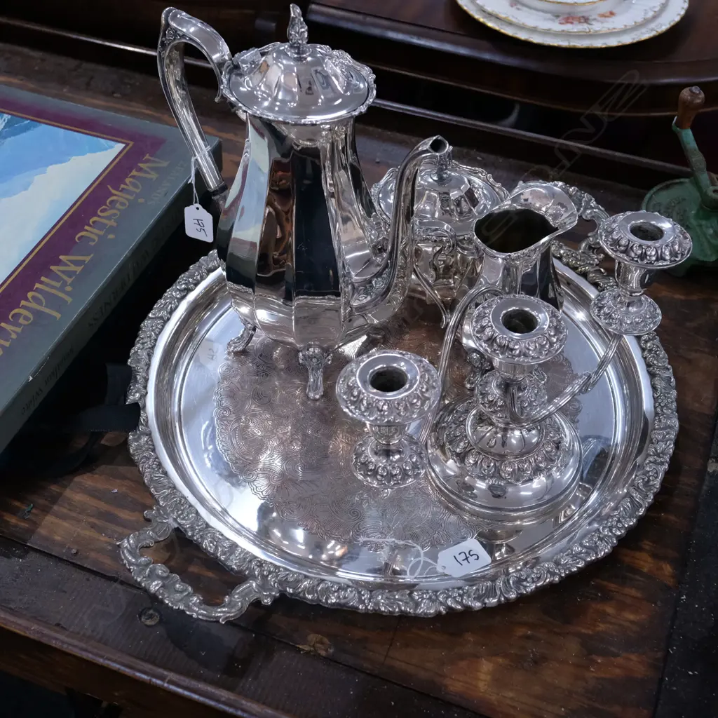 LOT ROGER BROTHERS EP COFFEE SERVICE TRAY AND CANDELABRA Image 1++