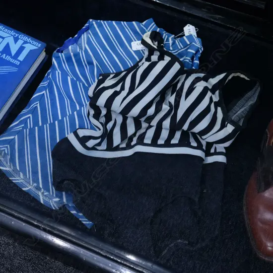 2 VINTAGE 1960S ITEMS; 'SLIX' NZ BLACK & WHITE SWIMSUIT, SM + BLUE & WHITE CROP TOP, SM