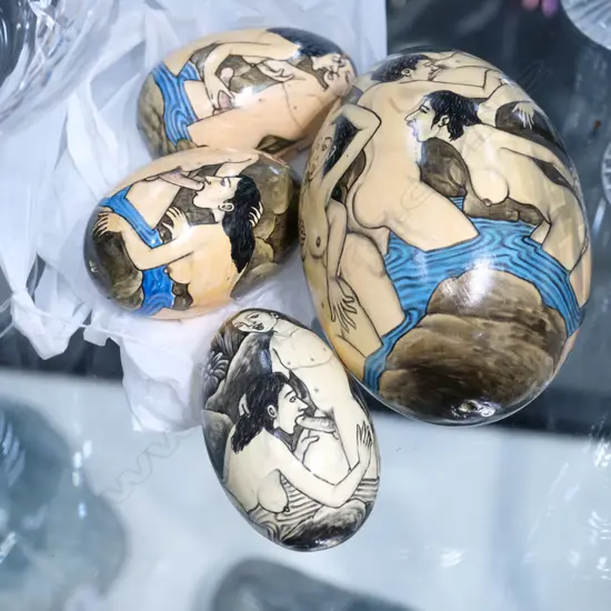 4 WOODEN HAND PAINTED EGGS WITH EROTIC DECORATIONS