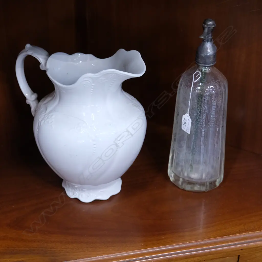 VICTORIAN JUG AND SODA SYPHON Image 1++