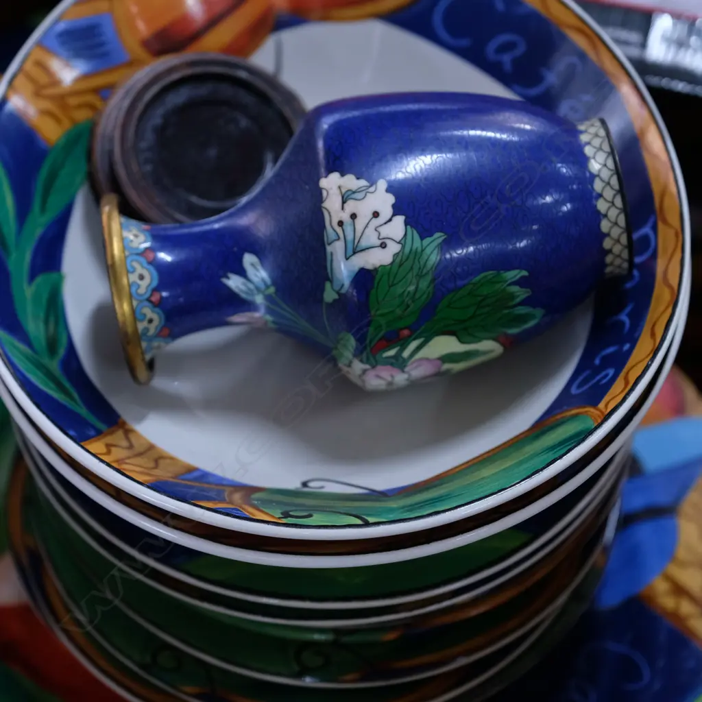 BOX ASST CHINA, CLOISONNE ETC Image 1++