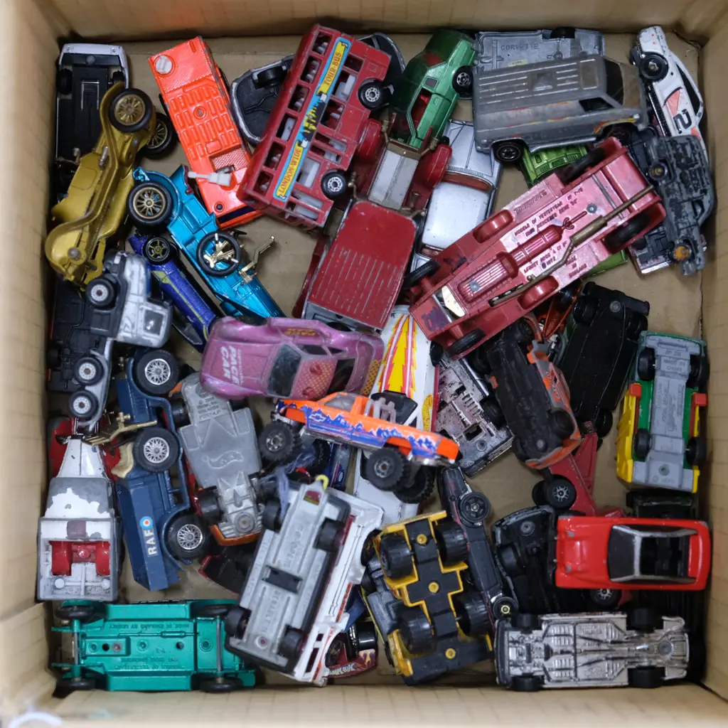A BOX OF CAR TOYS Image 1++
