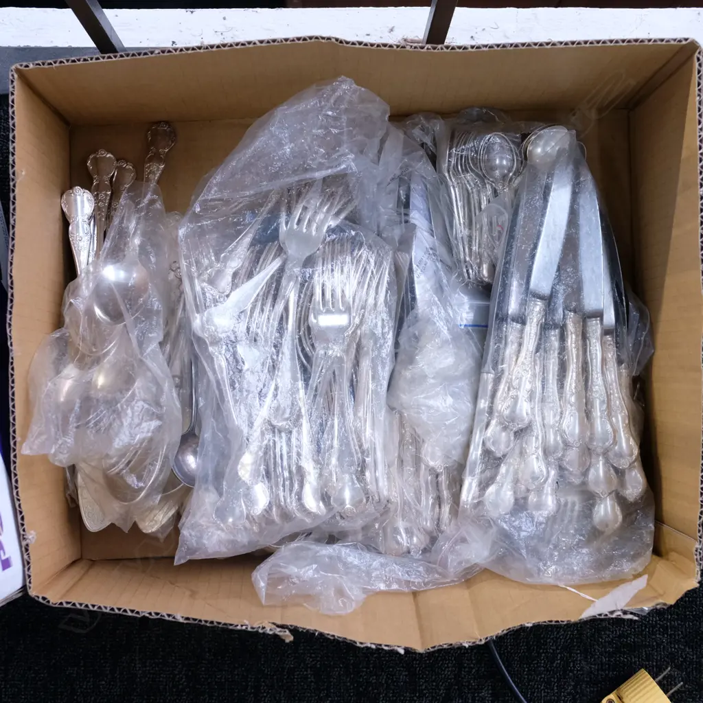 LARGE SET RODD CUTLERY ETC Image 1++