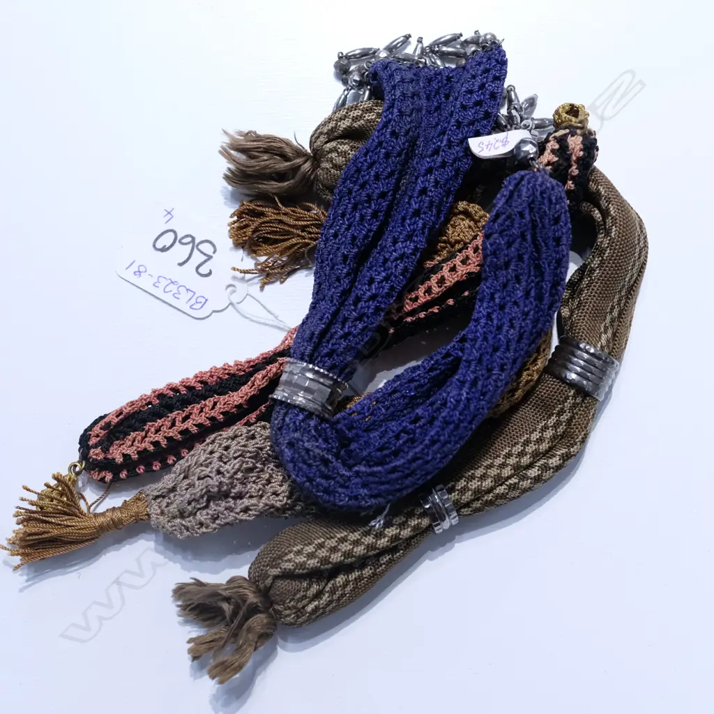 FOUR MISER'S PURSES Image 1++