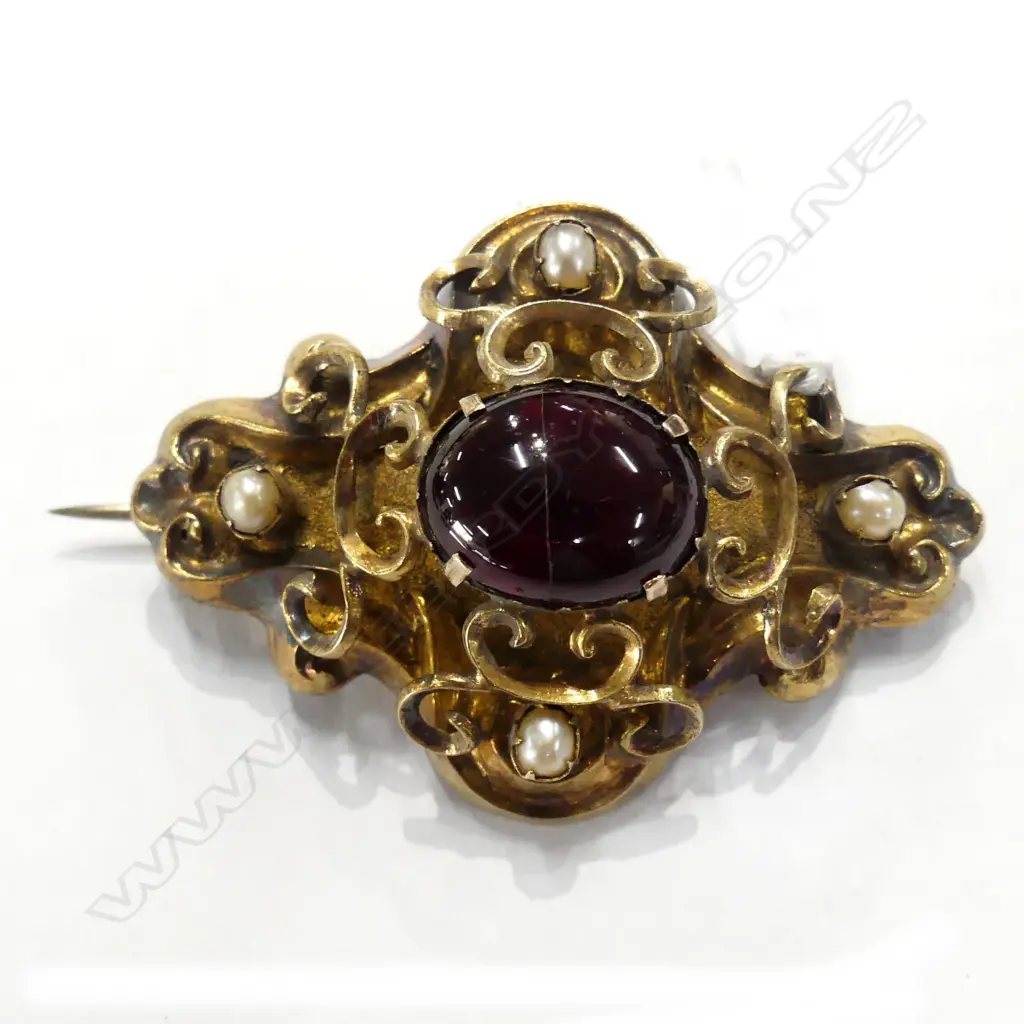 ANTIQUE GOLD? AND PEARLS BROOCH Image 1++