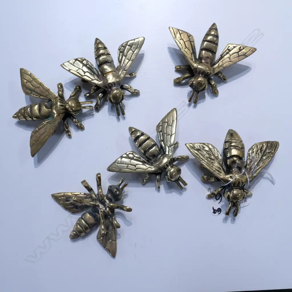 6 SMALL CASTED BRONZE BEES Image 1++
